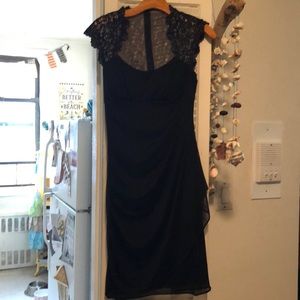 Xscape black lace & chiffon cocktail dress